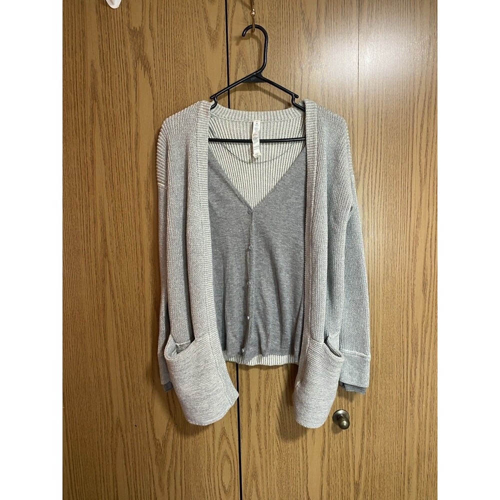 Lululemon Women’s 6 Cashmere Blend Cardigan Sweater